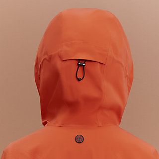 【防水で機能的】HERMES ハードシェル ジャンピング ジャケット Hardshell Jumping water-resistant jacket | Hermès USA